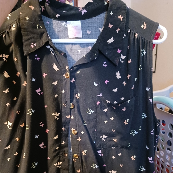 No Boundaries Tops - Women's shirts